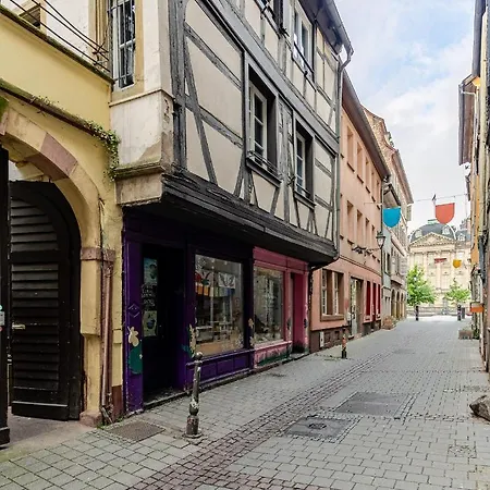 Cathedrale - Sainte-madeleine Apartament